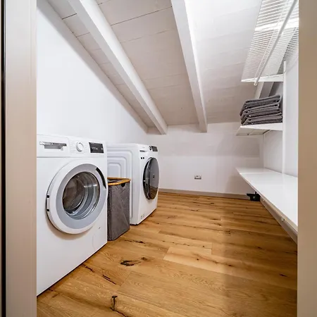Breeze Apartment *